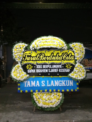 Papan Bunga Duka di Rawajati